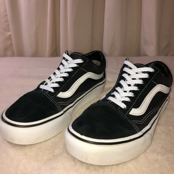 Vans old hot sale skool 7 hole